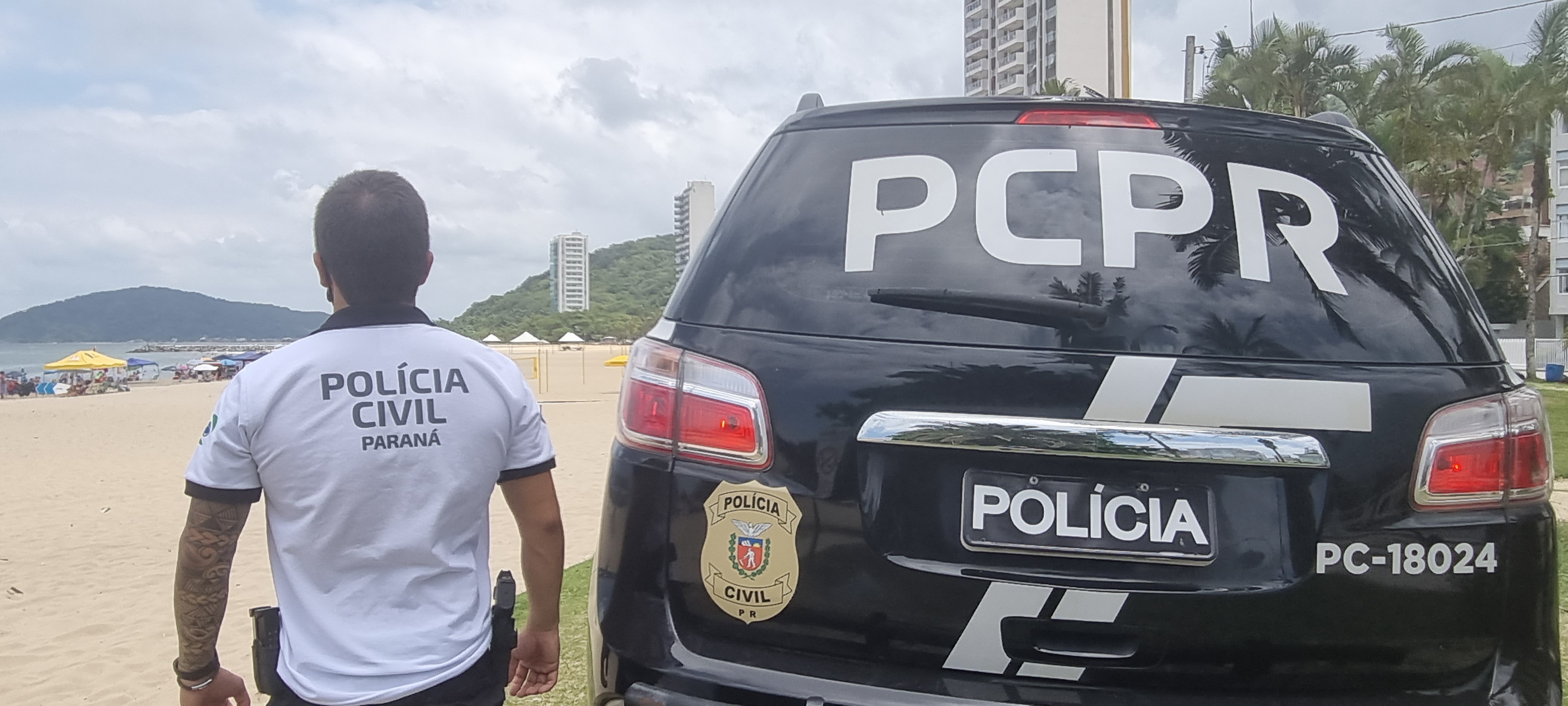 PCPR cumpre mandado de prisão de homem ao pedir informação para policiais em Matinhos
