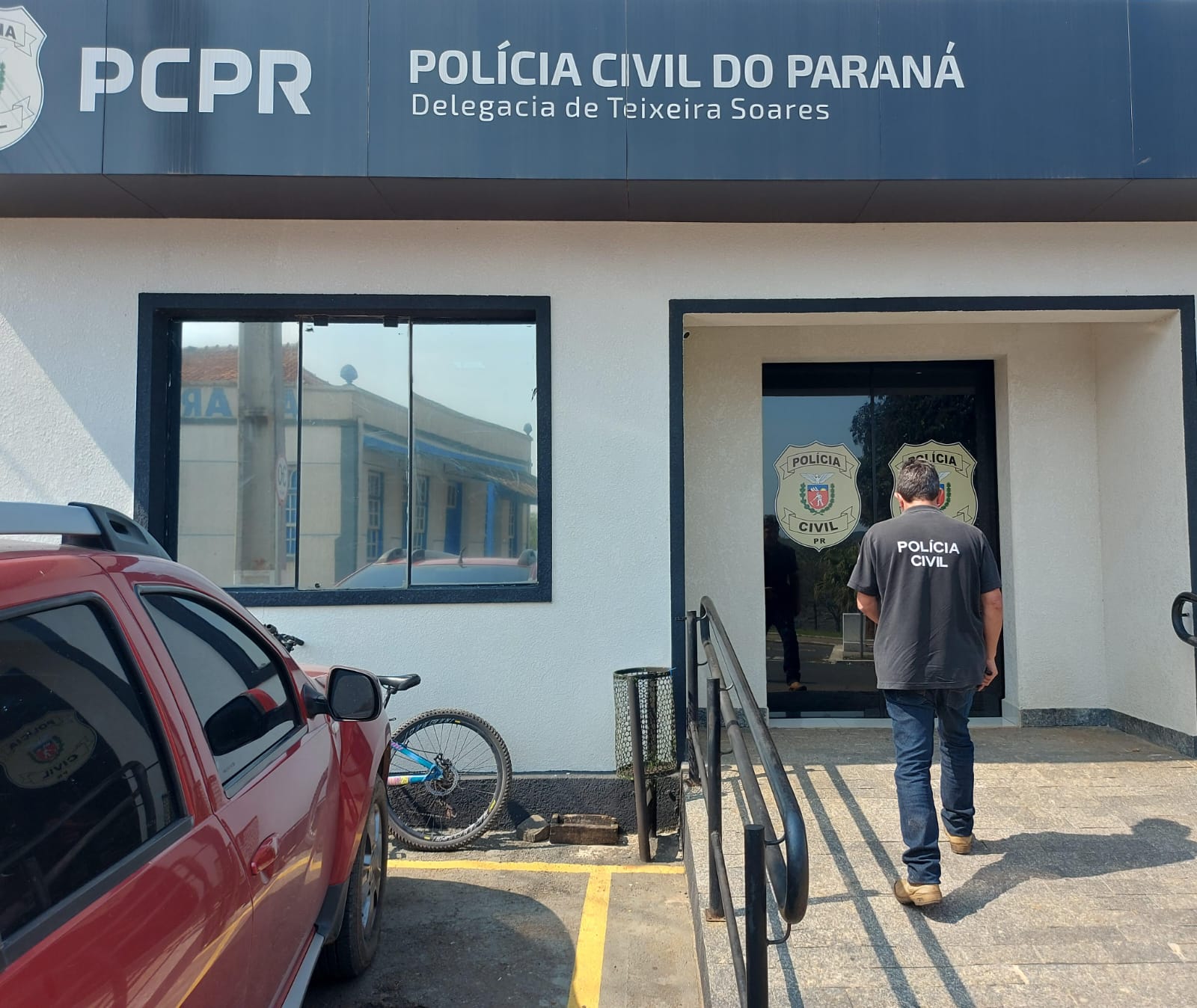 PCPR prende homem por dano ao patrimônio e apologia ao crime