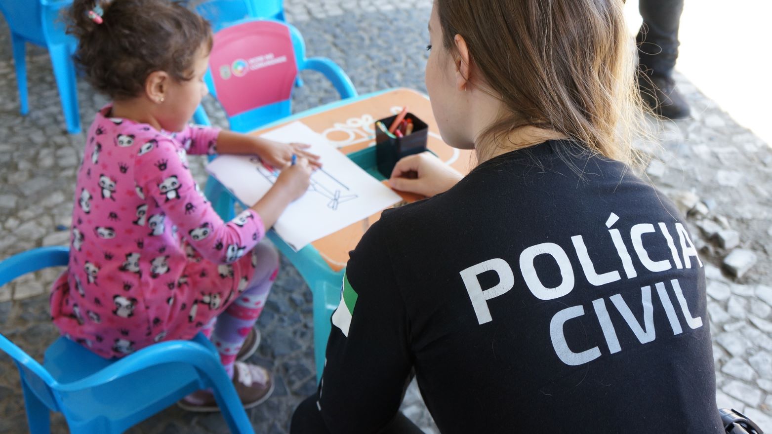 PCPR na Comunidade oferece serviços de polícia judiciária para a população do bairro Cajuru em Curitiba
