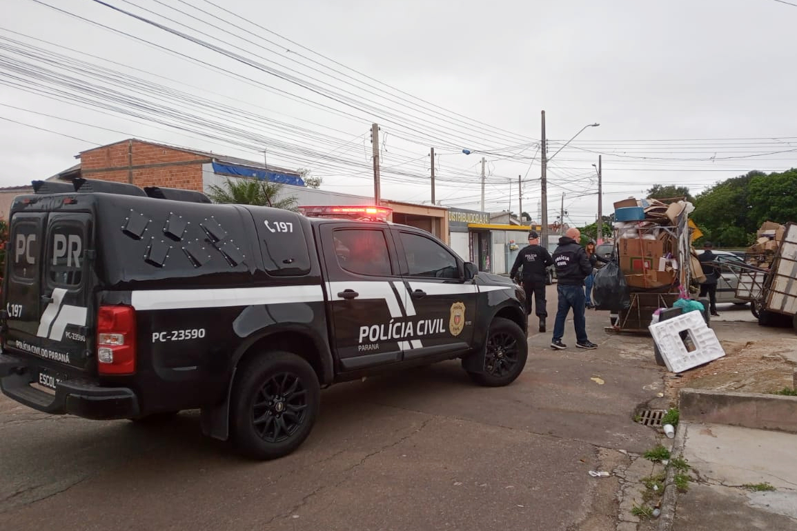 PCPR prende em flagrante seis pessoas e apreende drogas em Curitiba