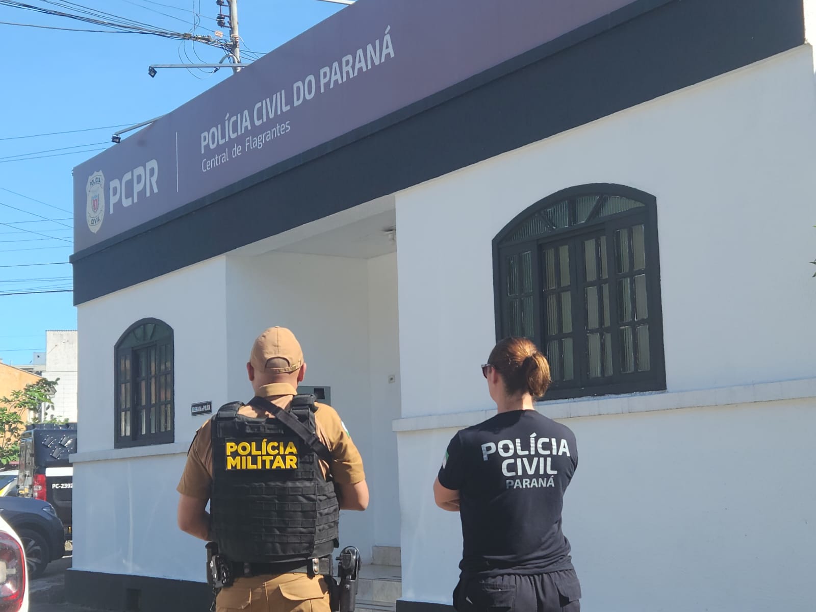 PCPR e PMPR prendem casal por homicídio em menos de 24h após o crime no Litoral