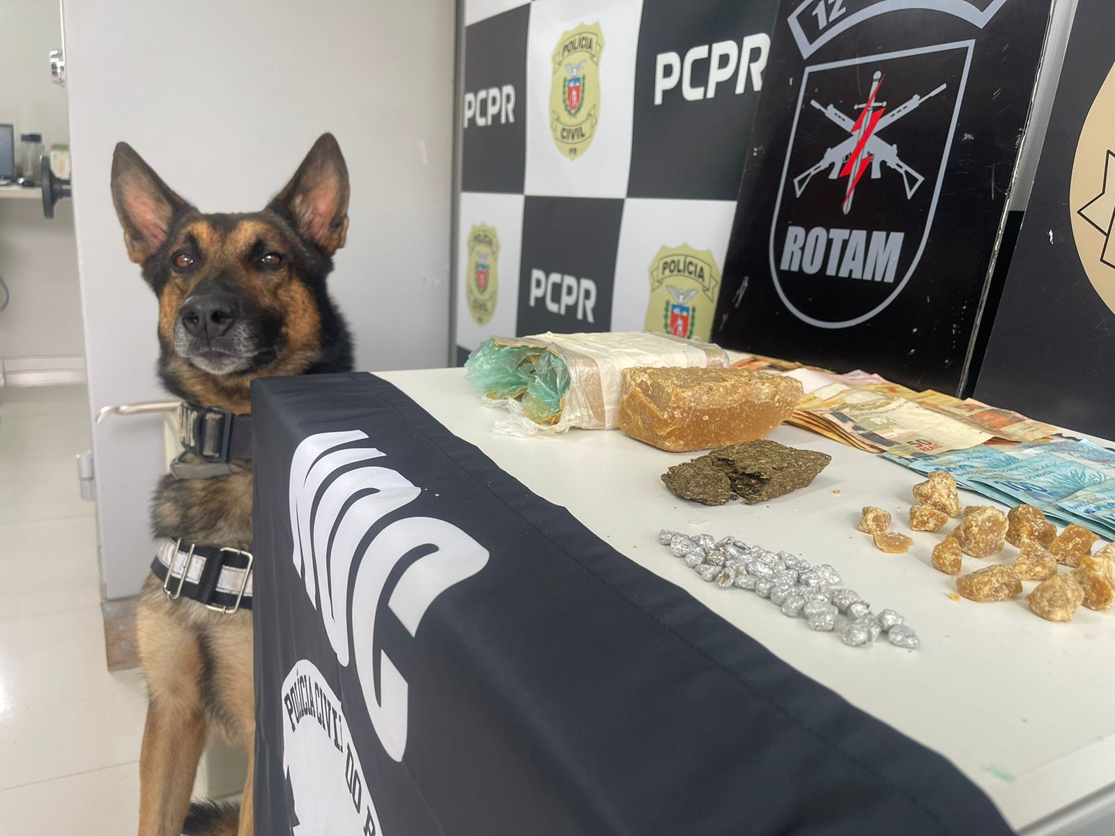 PCPR e PMPR prendem quatro pessoas durante operação em Palmas