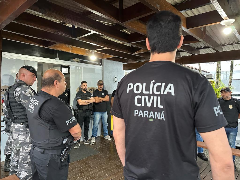 PCPR e PMPR prendem duas pessoas em operação que apura homicídio tentado ocorrido em Pontal do Paraná