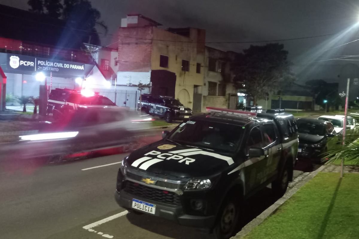 PCPR cumpre mandados de busca e apreensão contra suspeitos de estelionato em Curitiba