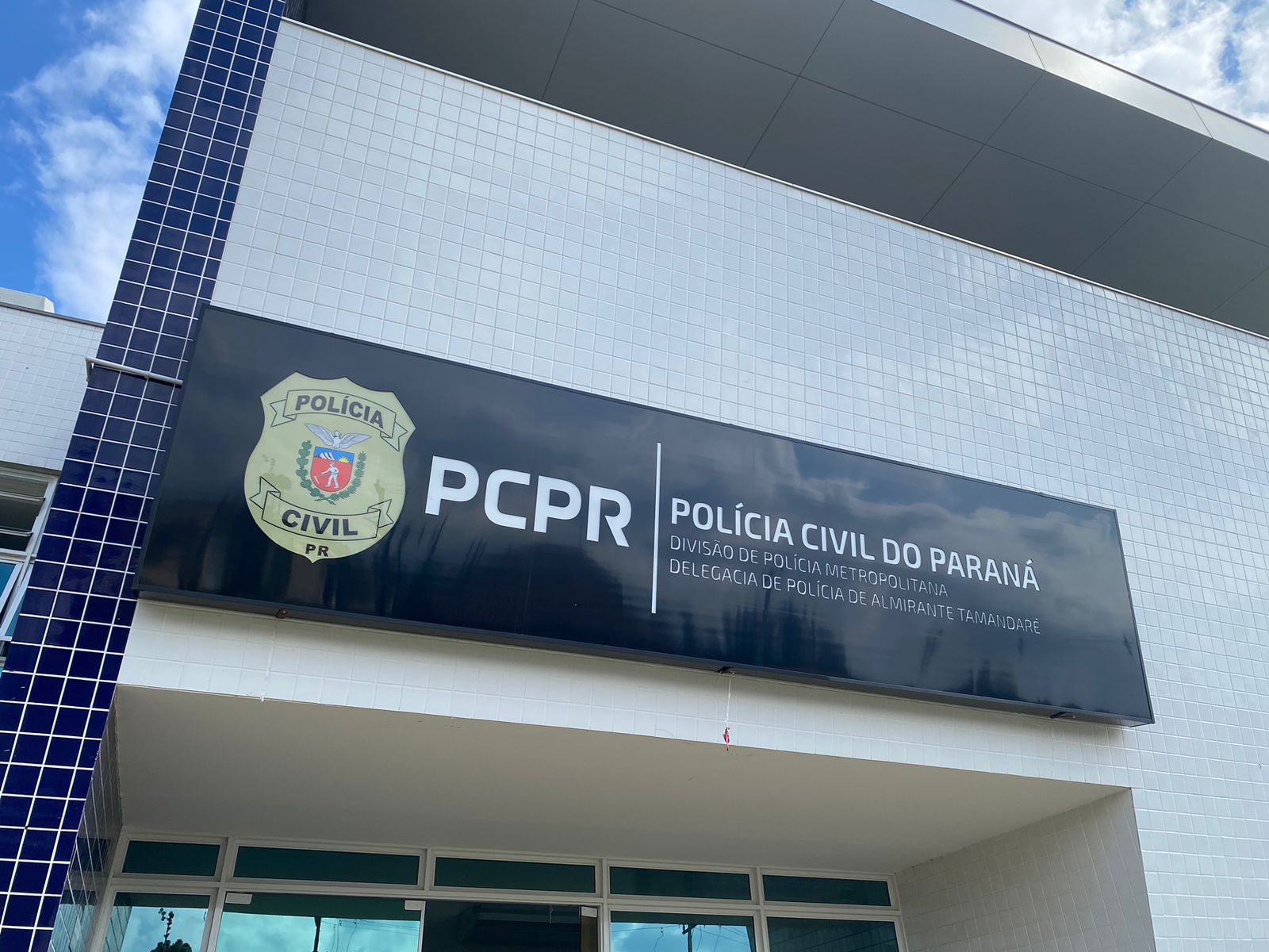 PCPR prende dois homens em flagrante por tráfico de drogas em Almirante Tamandaré