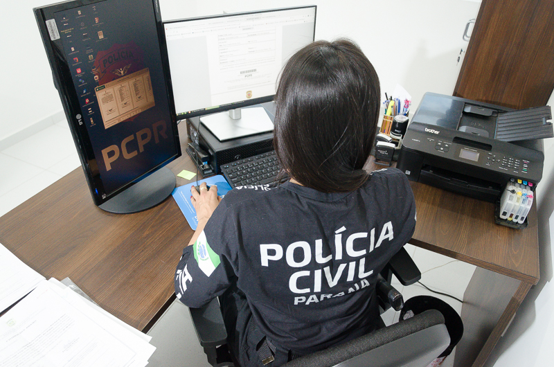 PCPR divulga a foto de dois homens foragidos por duplo homicídio em Cascavel