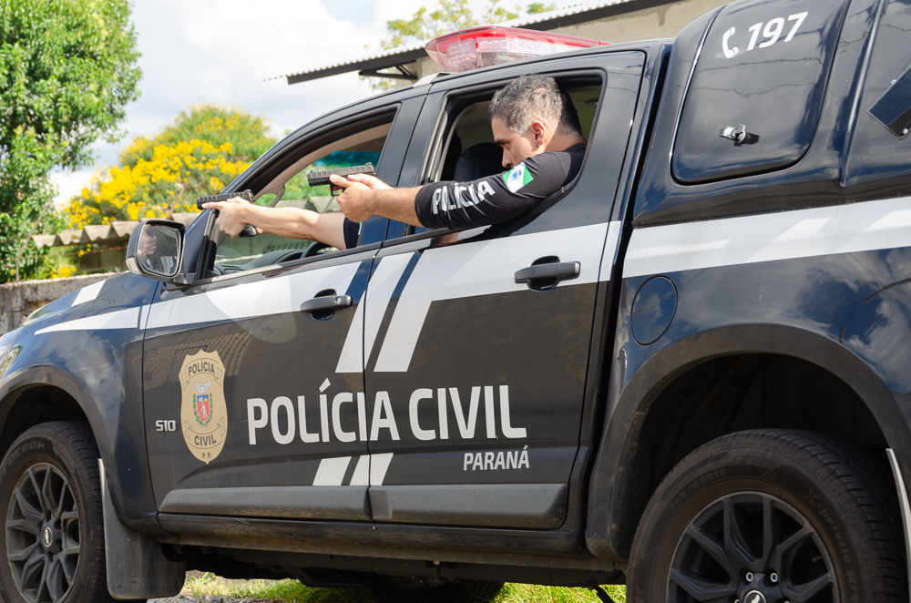 PCPR prende cinco homens em flagrante por tráfico de drogas em Curitiba e RMC