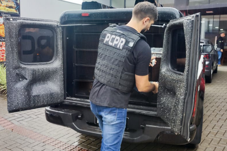 PCPR prende casal suspeito de homicídio qualificado em Francisco Beltrão