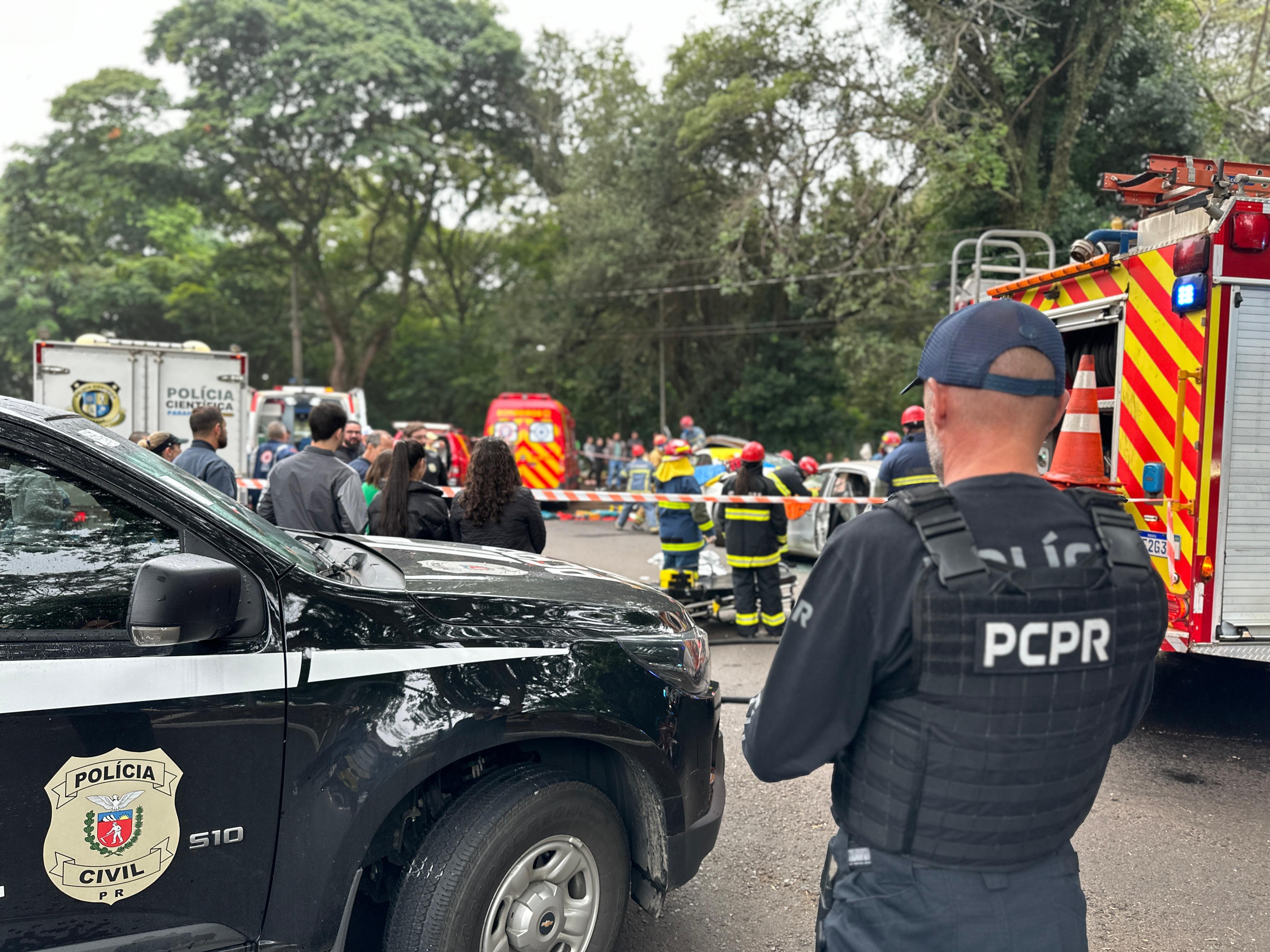 PCPR leva orientações sobre o Maio Amarelo para a população de Curitiba e Maringá