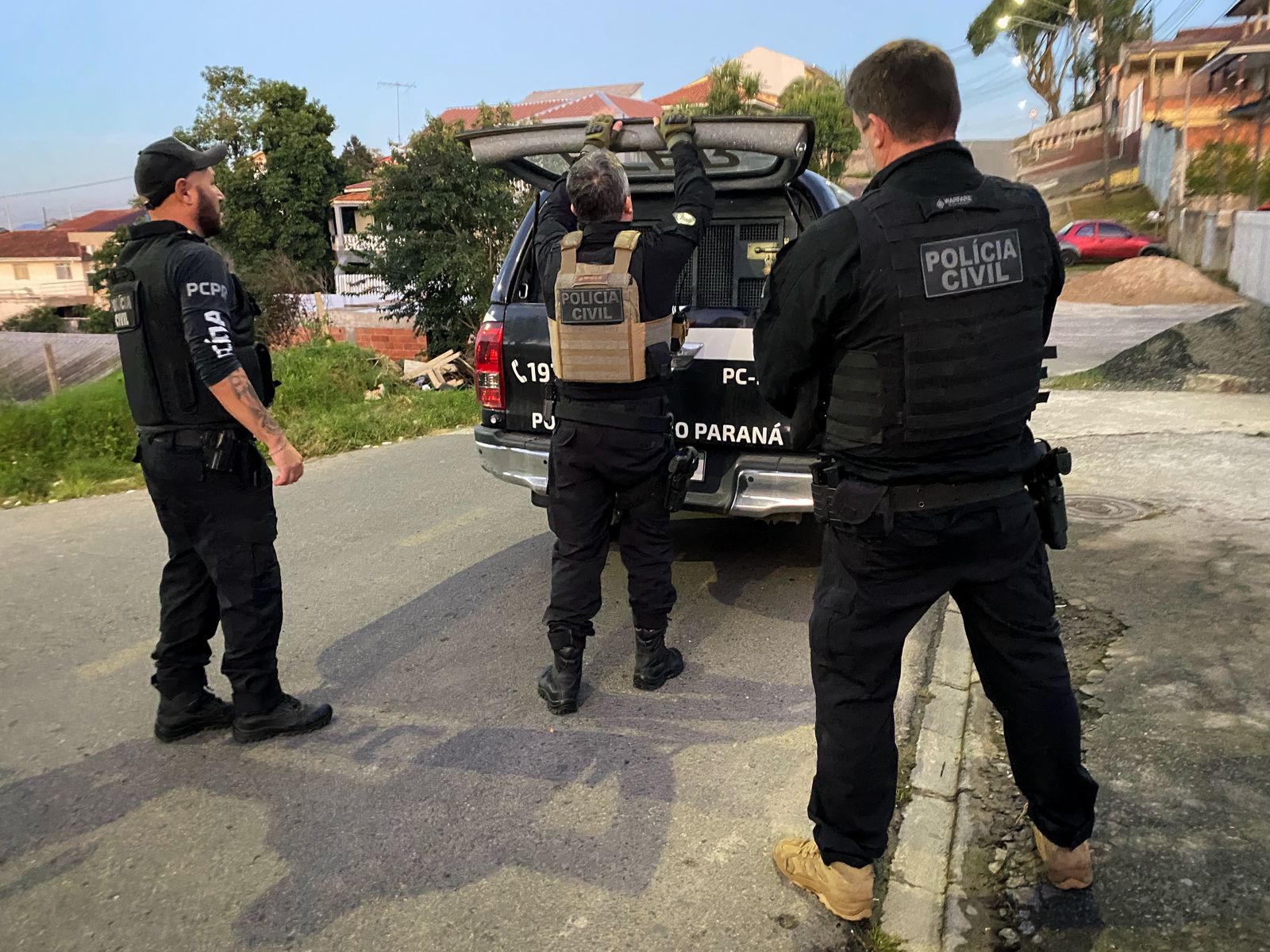 PCPR prende dois homens por roubo ocorrido em Palmeira