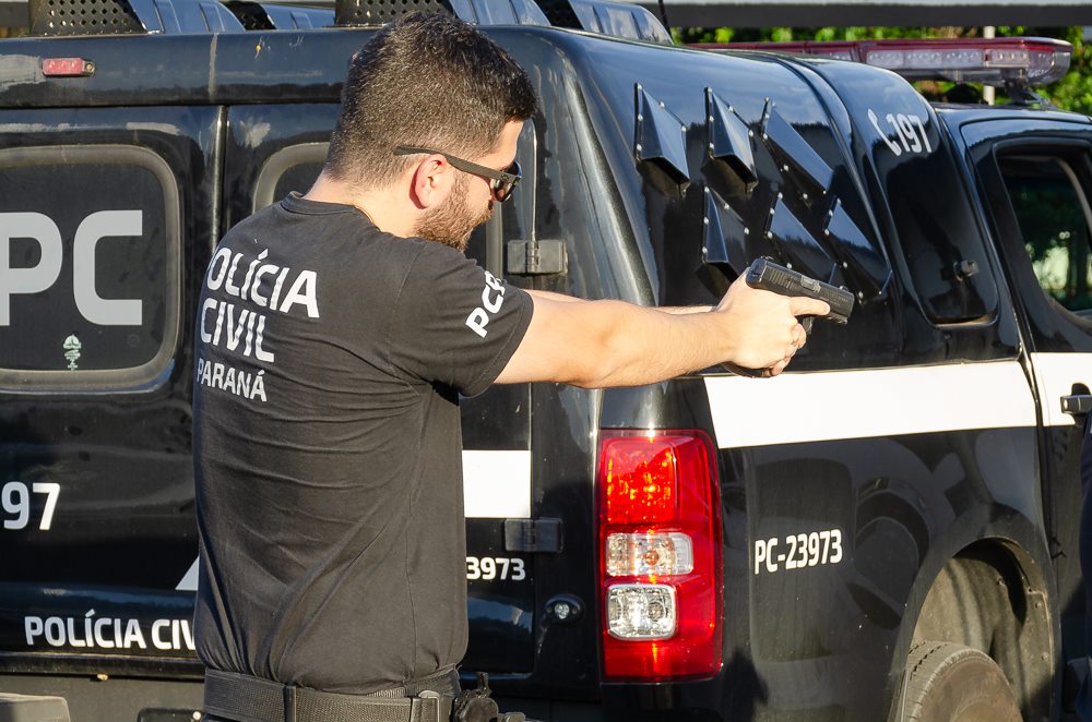 PCPR prende dois homens em flagrante por tráfico de drogas em RIo Negro