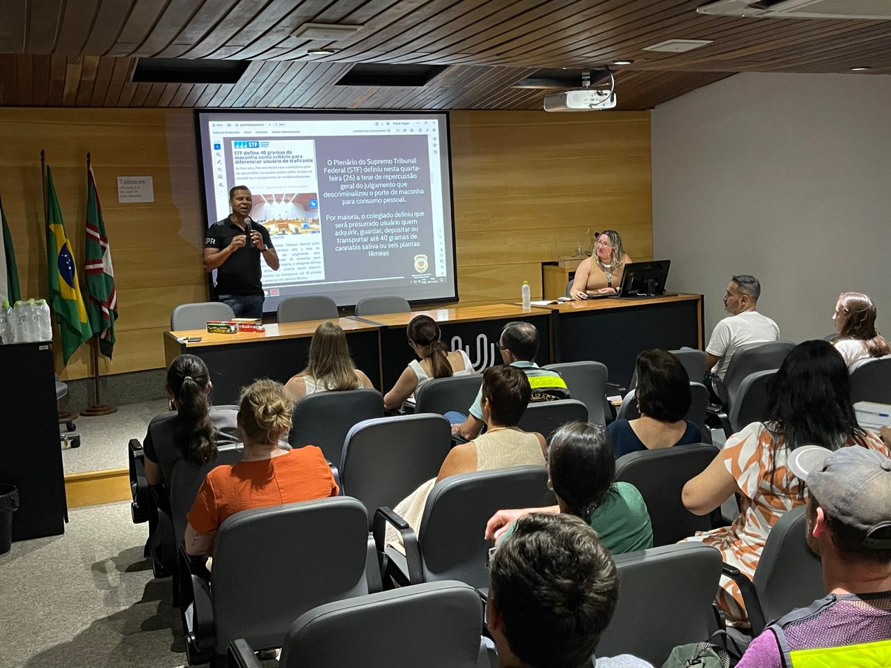 PCPR promove palestra sobre a prevenção à violência e ao tráfico de drogas em Curitiba