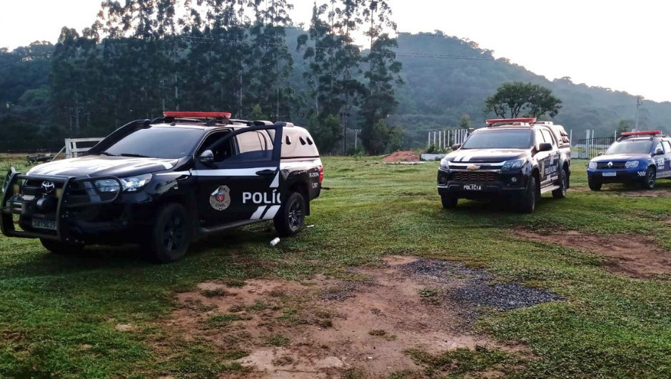 PCPR prende homem e apreende adolescente suspeitos de tentativa de homicídio em Sengés