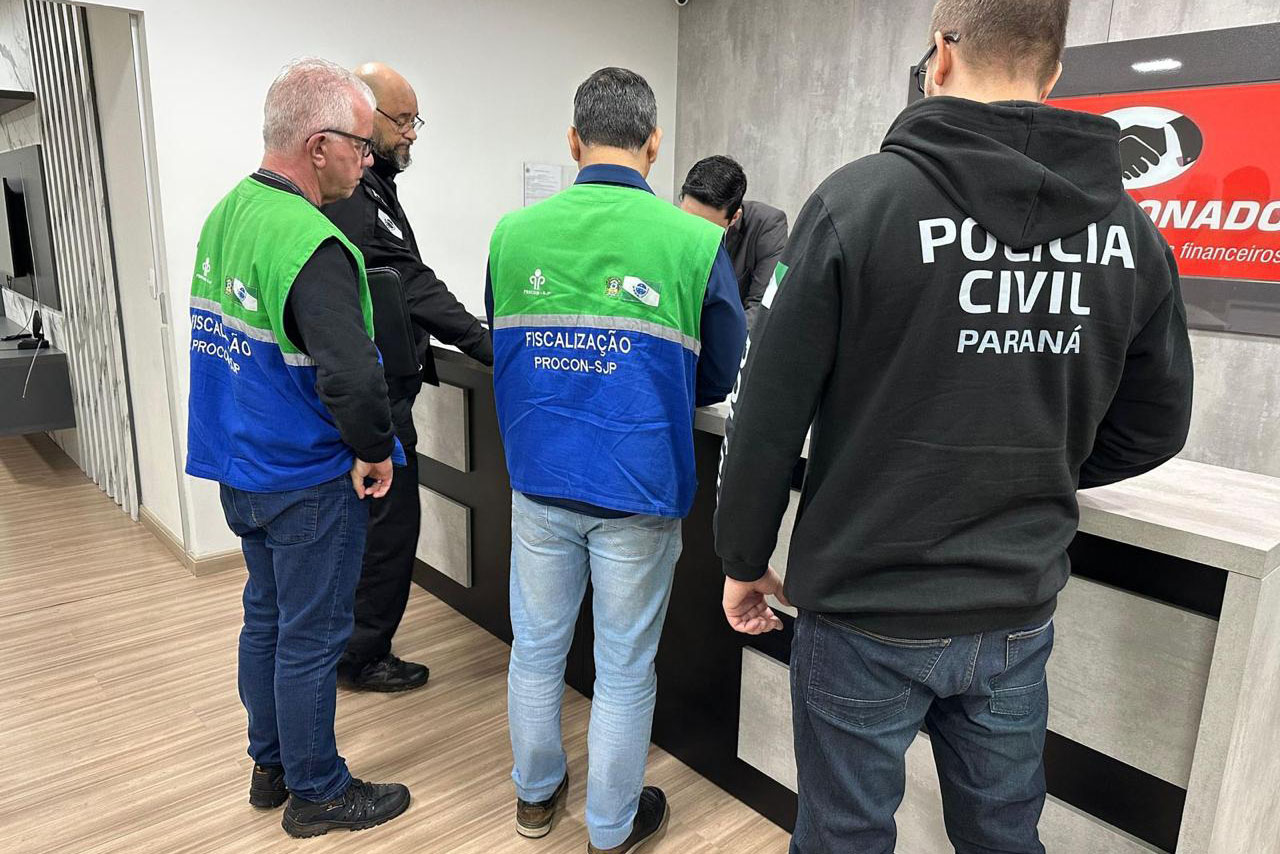 PCPR fecha empresa de negociação de dívidas por crime contra o consumidor e estelionato