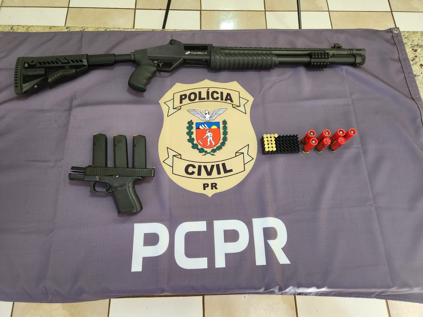 PCPR e PCSC prendem sete em operação contra organização que movimentou R$ 5 milhões