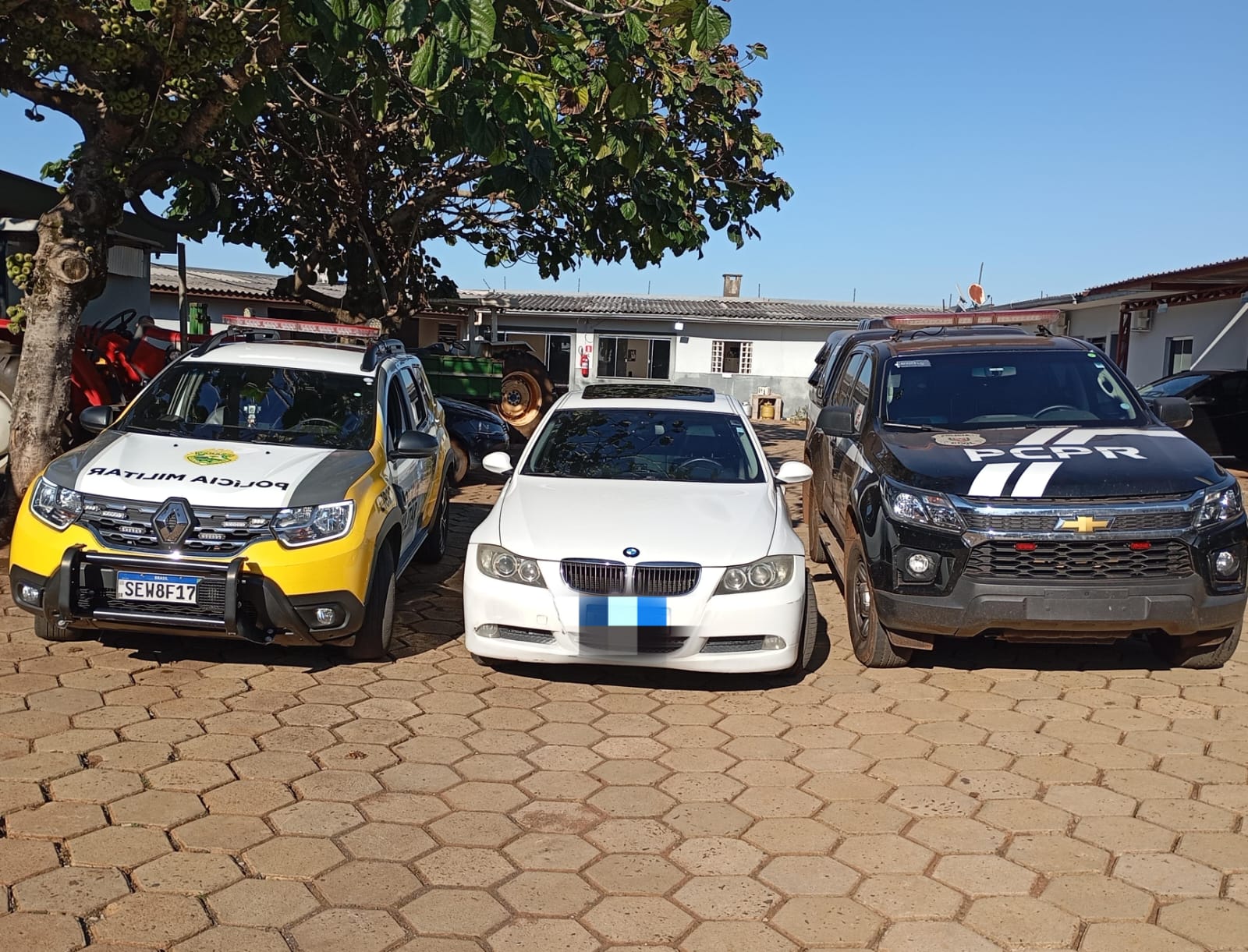 PCPR recupera veículo furtado em Quedas do Iguaçu