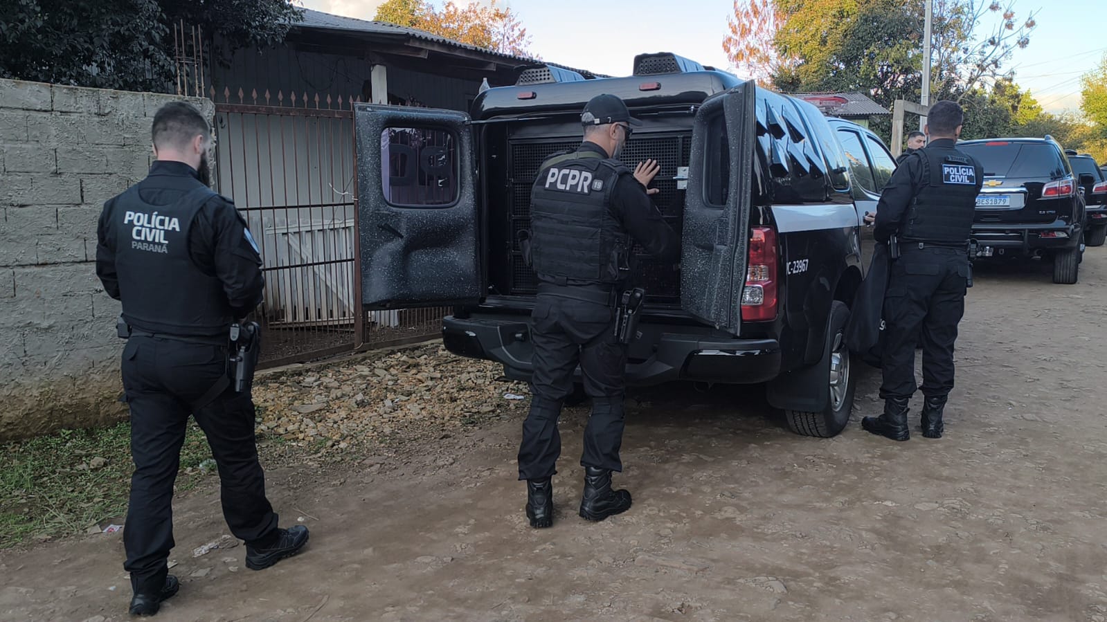 PCPR e PMPR prendem 11 pessoas por tráfico de drogas no Sudoeste do estado