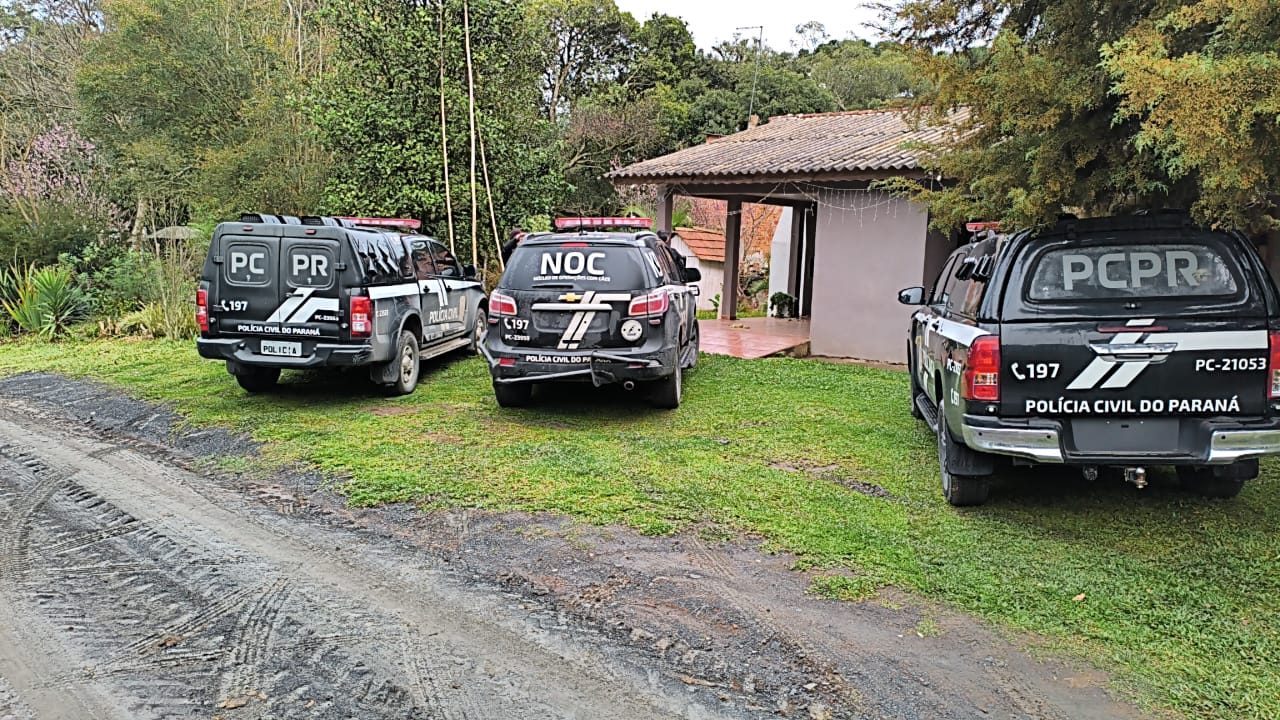PCPR e PMPR prendem dois homens em flagrante por tráfico de drogas em São João do Triunfo