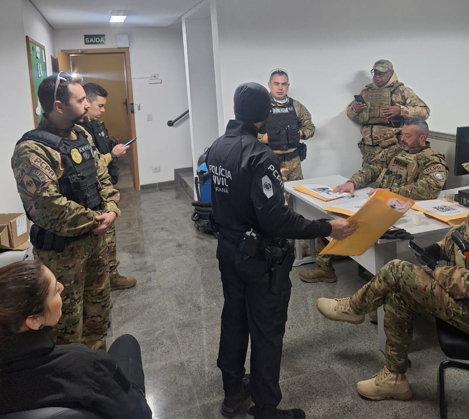 PCPR deflagra operação contra organização criminosa voltada ao tráfico de drogas e lavagem de capitais em Almirante Tamandaré
