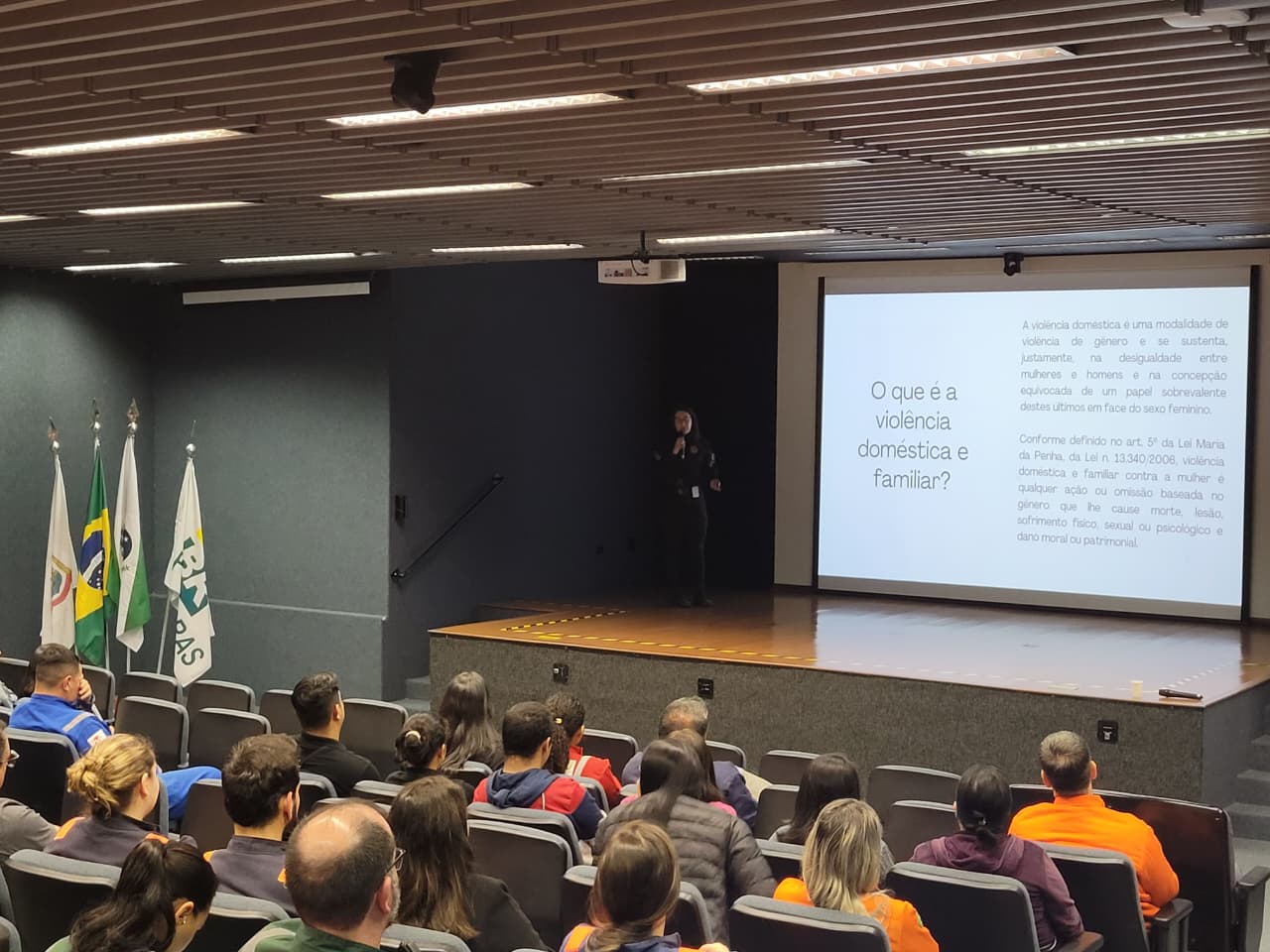 PCPR realiza palestra sobre combate à violência contra a mulher em Araucária