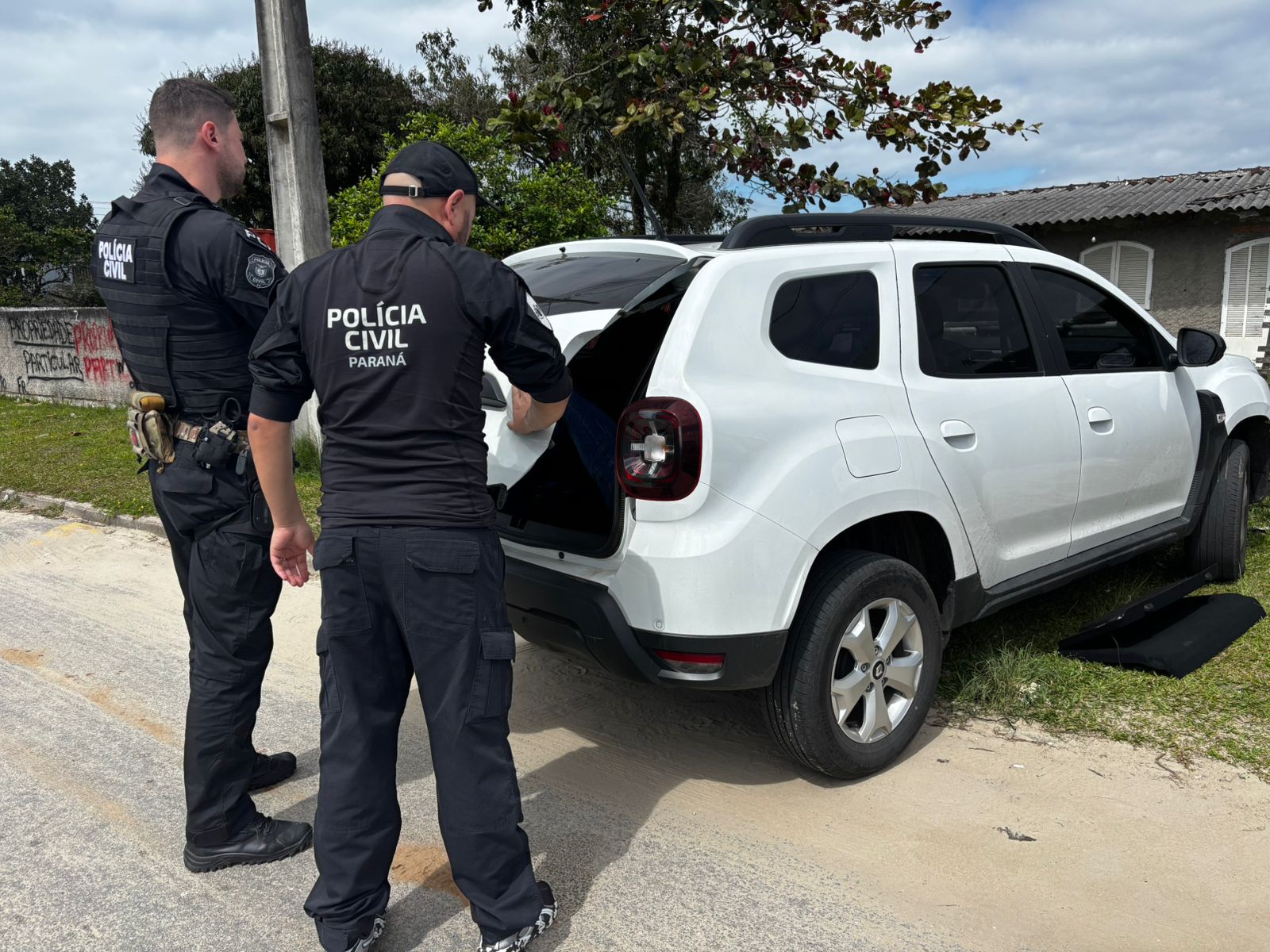 PCPR prende homem por tentativa de feminicídio, estupro de vulnerável, e lesão corporal em Pontal do Paraná