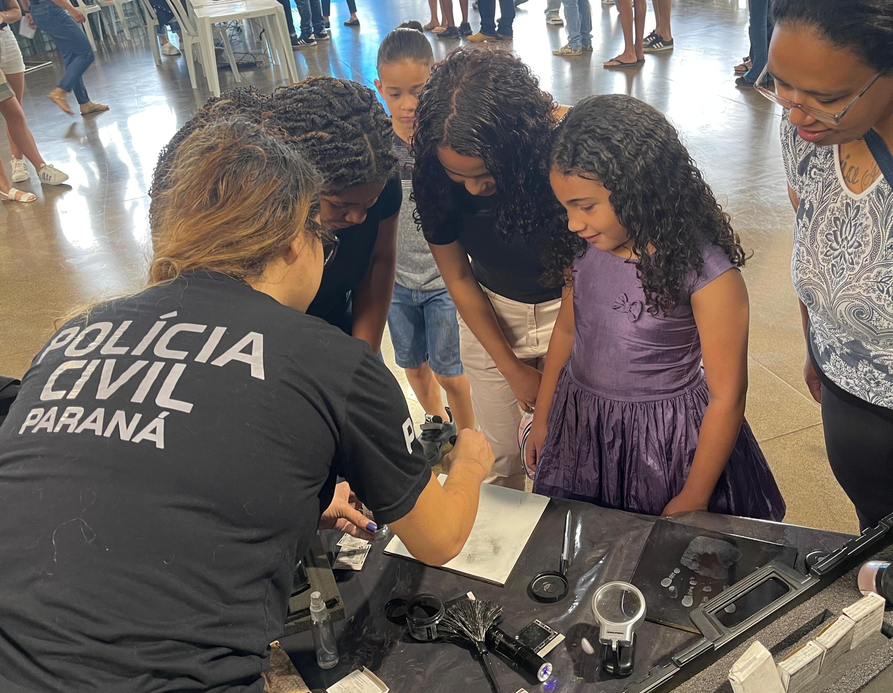 PCPR realiza mais de 1,7 mil atendimentos durante edição em Maringá