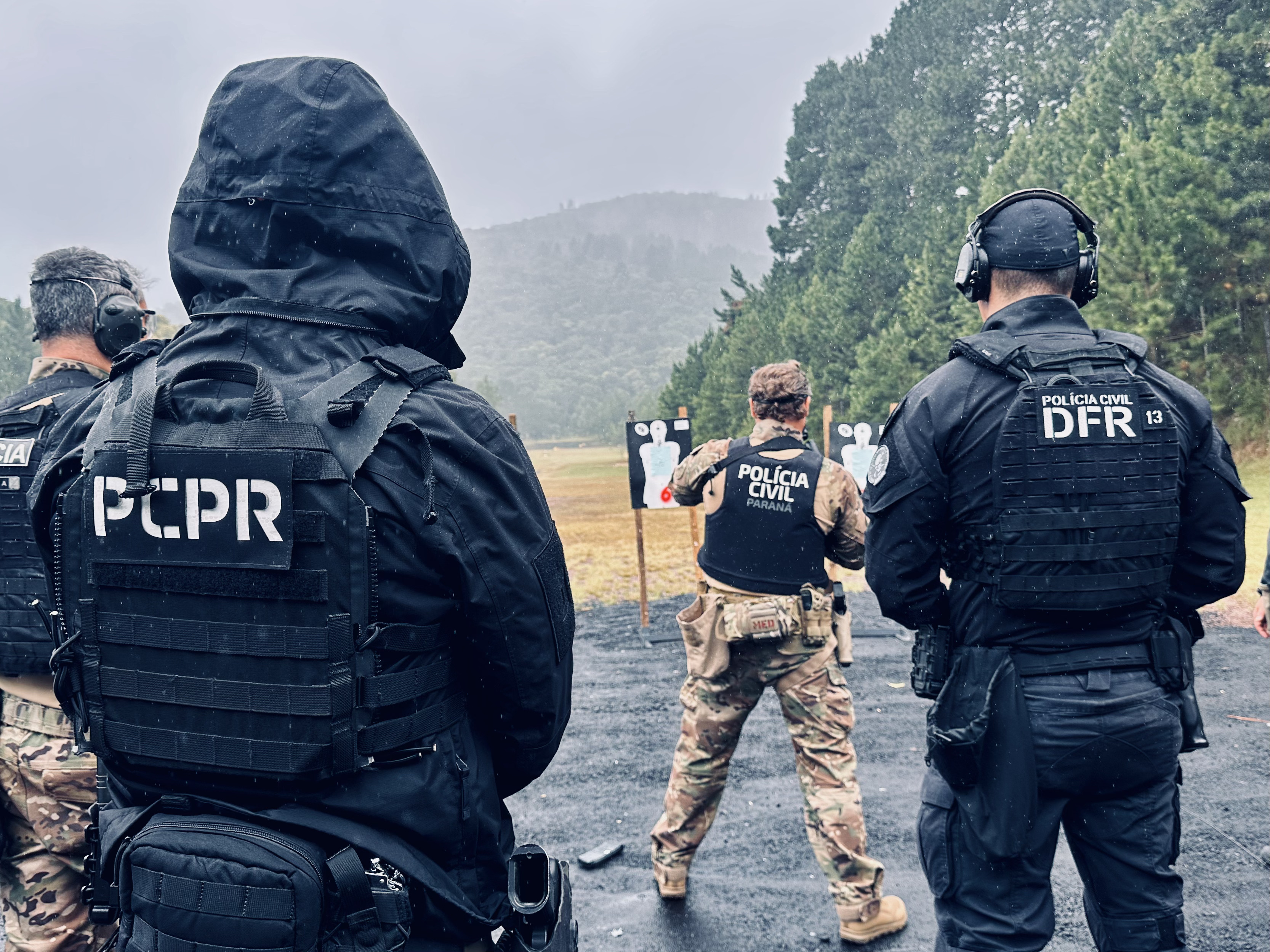 PCPR realiza curso de formação de instrutores de tiro especialistas em fuzil 