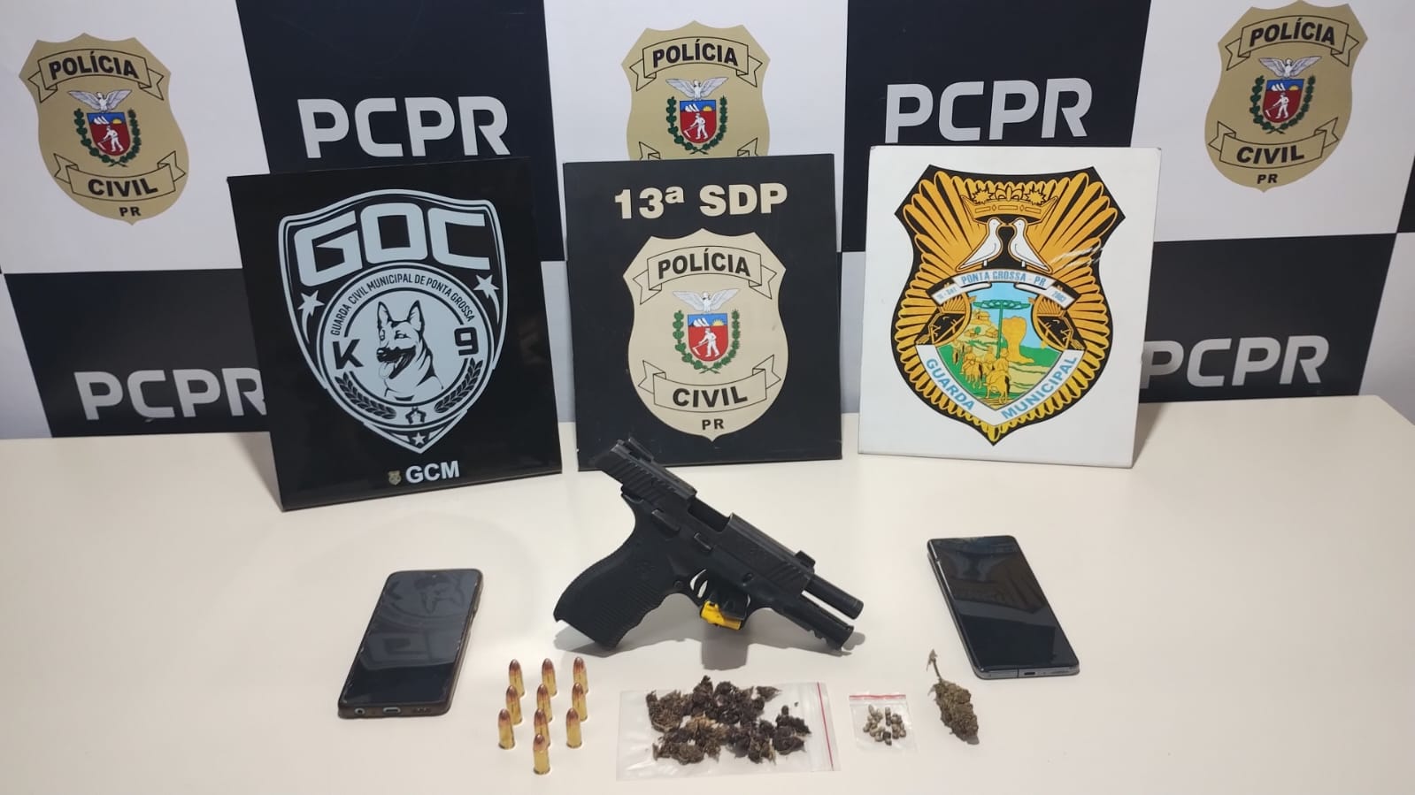 PCPR e GCM prende casal por tráfico de drogas e associação ao tráfico de drogas em Ponta Grossa