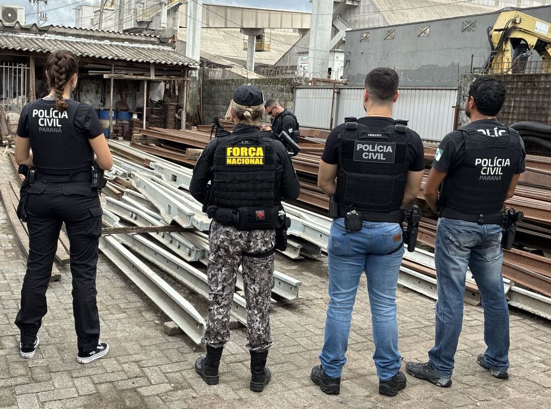 PCPR e Força Nacional prende homem e apreende 50 toneladas de materiais furtados de ferrovia de Paranaguá 