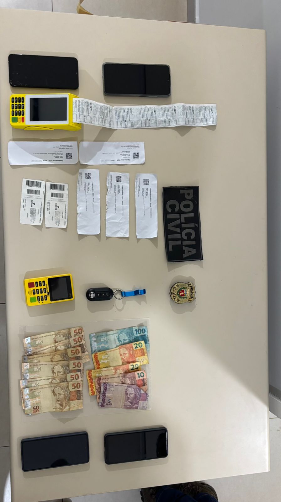 PCPR prende três pessoas por venda ilegal de ingressos de feira em Londrina