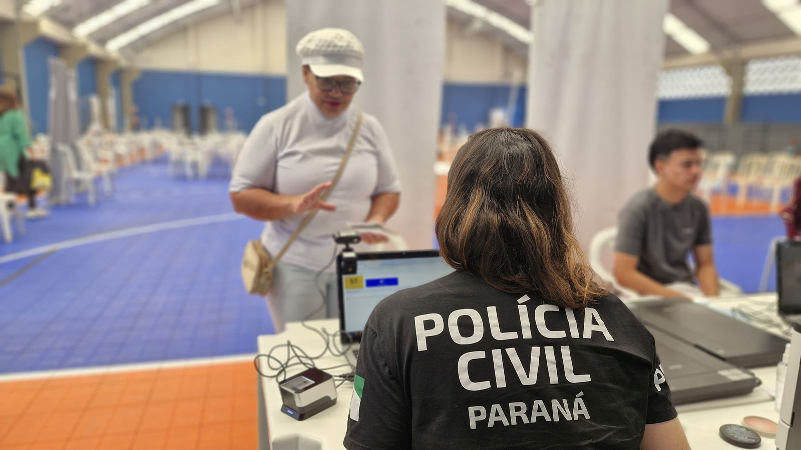 PCPR na Comunidade oferece serviços de polícia judiciária à população de Colombo e Piên 
