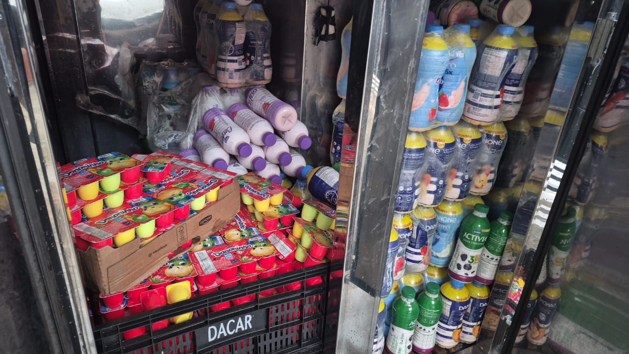 PCPR prende homem em flagrante por venda de alimentos vencidos e arrecadados sob falso pretexto de doação em Curitiba