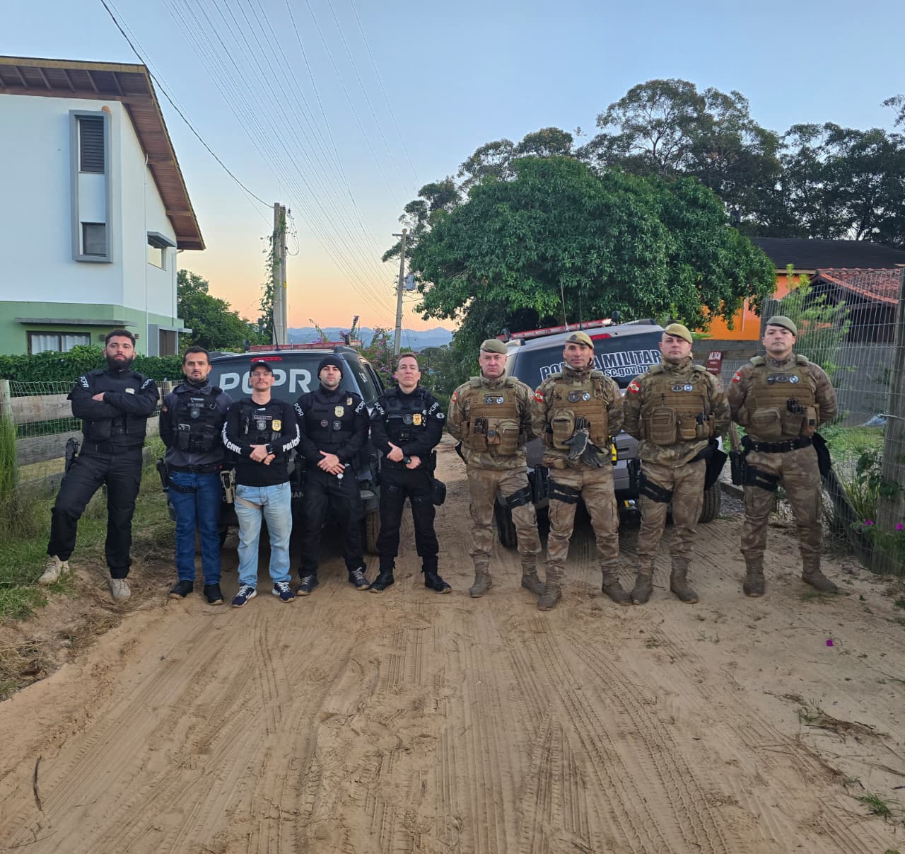 PCPR, PCSC e PMSC prendem homem por tráfico de drogas ocorrido na RMC 