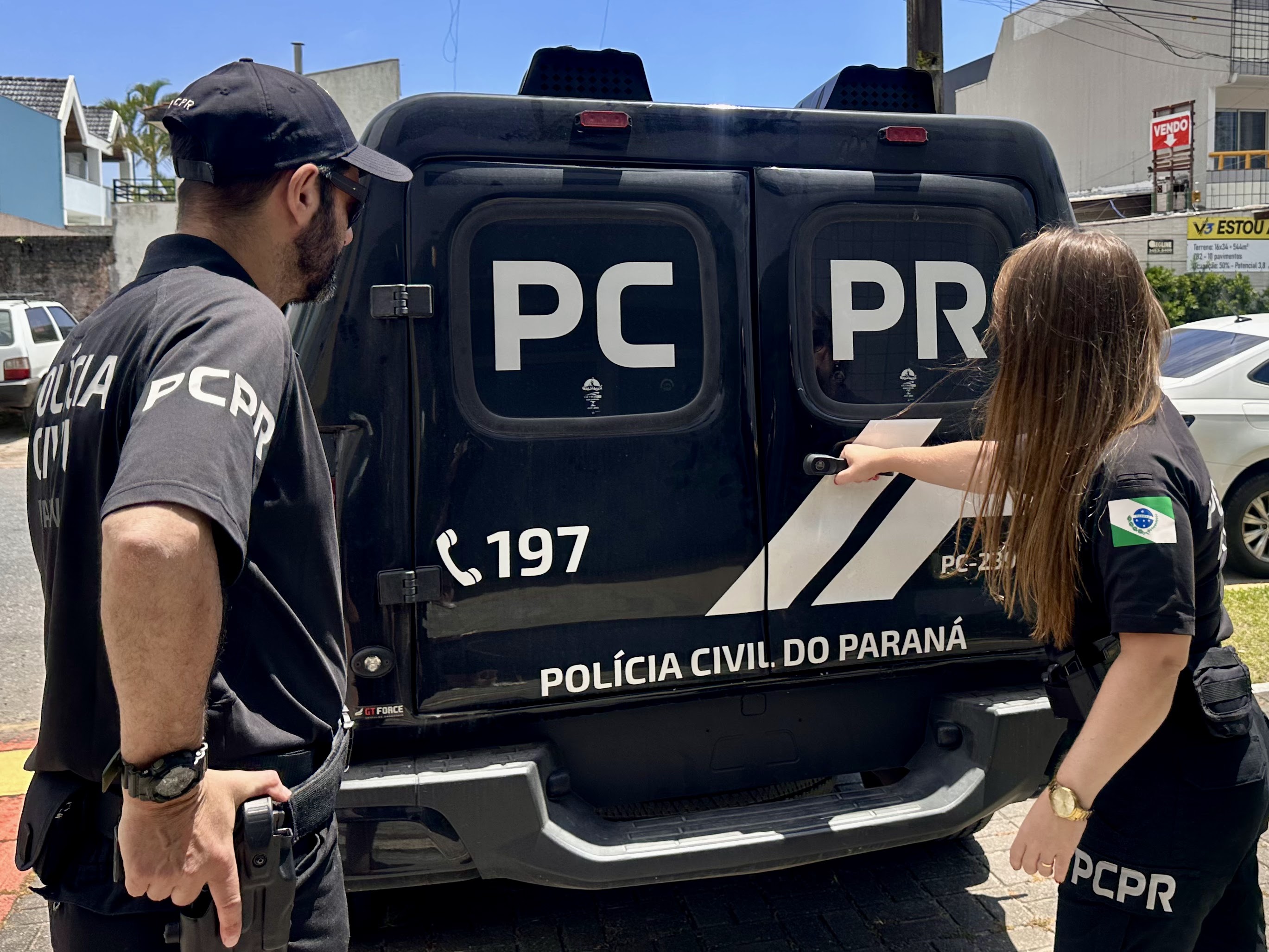 PCPR prende mulher investigada por crimes contra a Administração Pública em Matinhos 