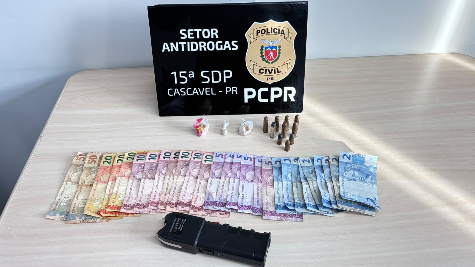 PCPR e GCM prendem homem por tráfico de drogas e posse irregular de munição em Cascavel