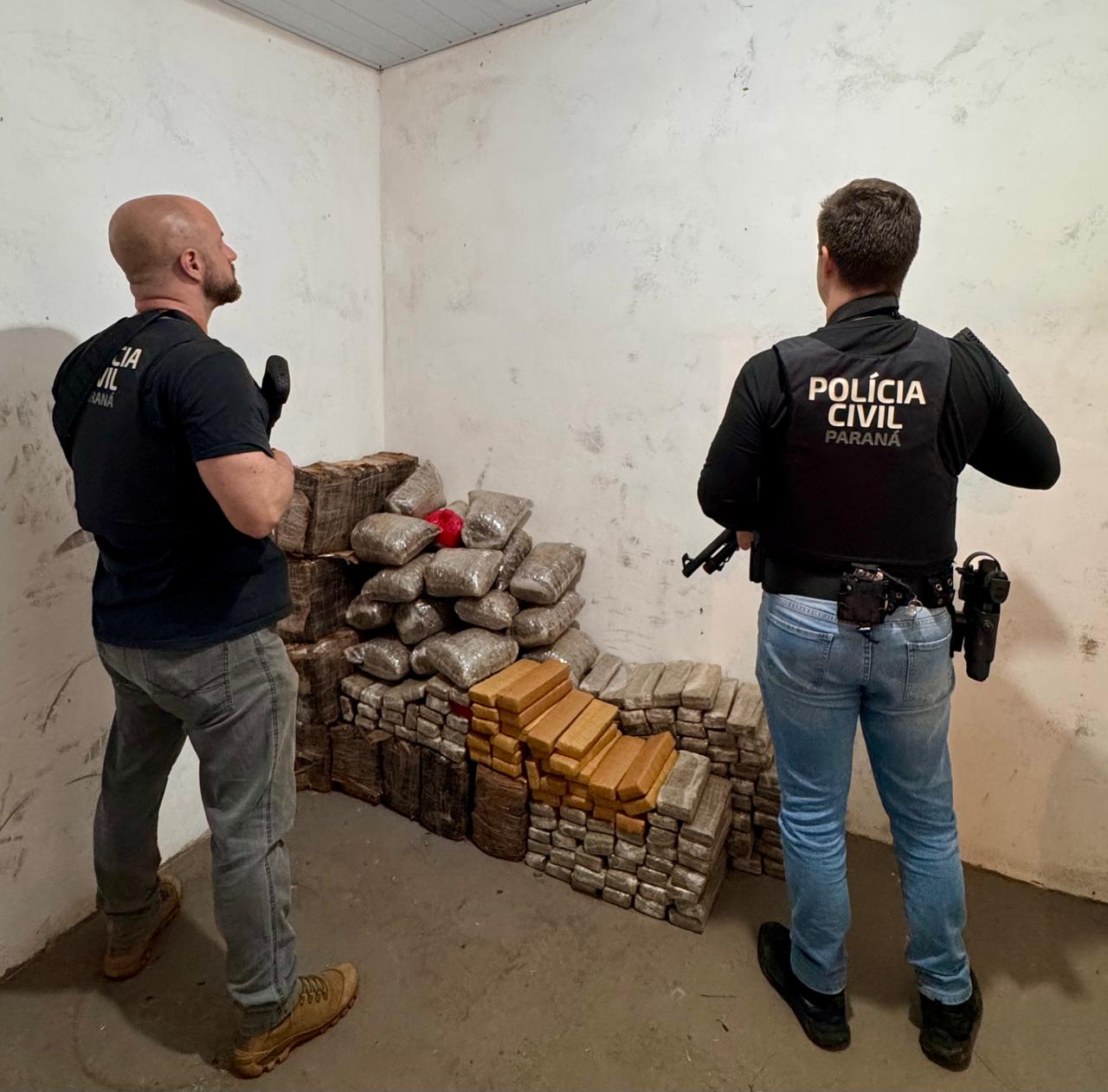 PCPR apreende mais de 211 quilos de maconha após localizar veículo acidentado em Guaraniaçu