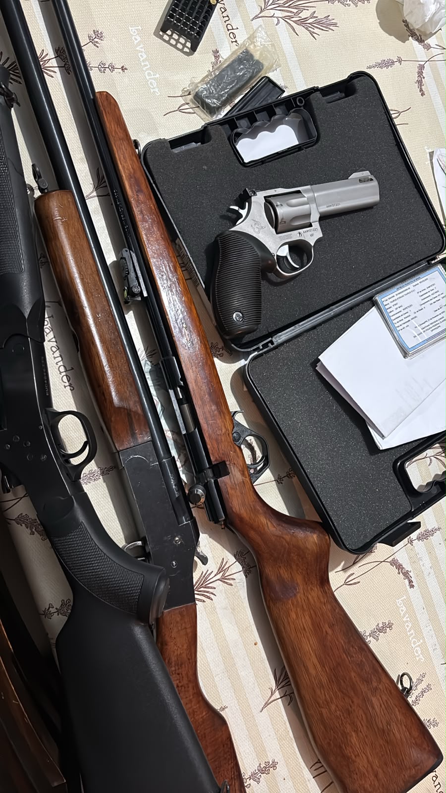 PCPR prende seis pessoas e apreende arsenal durante operação contra comércio ilegal de armas