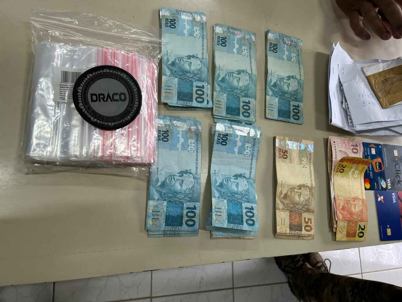 PCPR prende 6 pessoas em operação contra organização que movimentou R$ 5 milhões em Curitiba e RMC