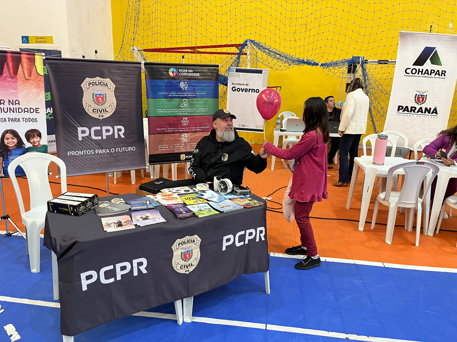 PCPR na Comunidade completa quatro anos e ultrapassa 400 mil atendimentos no Paraná