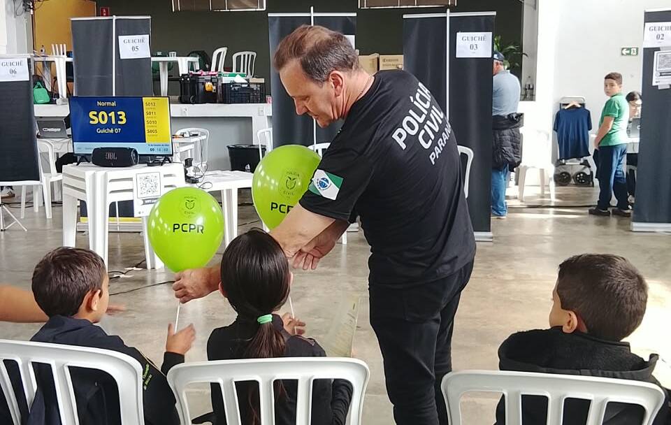 PCPR na Comunidade realiza mais de 2,4 mil atendimentos durante edições em Rebouças e Castro