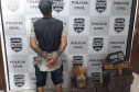 Homem preso junto a diversos pacotes de maconha