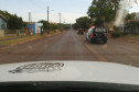 Viaturas da polícia civil em trânsito