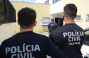 Momento da retirada dos presos