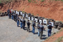 Policiais em treinamento