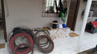 Rolos de fio elétrico são apreendidos