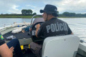Policiais civis em patrulhamento