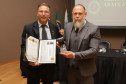 Governador comemora avanços na segurança pública em entrega de homenagens da Polícia Civil