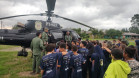 Policiais civis fazem pouso no RS e atendem crianças de Associação de Amparo em Vacaria