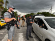 Forças de segurança realizam operação integrada e prendem três pessoas por tráfico de drogas no litoral
