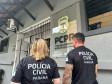 PCPR prende homem em flagrante por manter pássaros em cativeiro e outros crime em Antonina 
